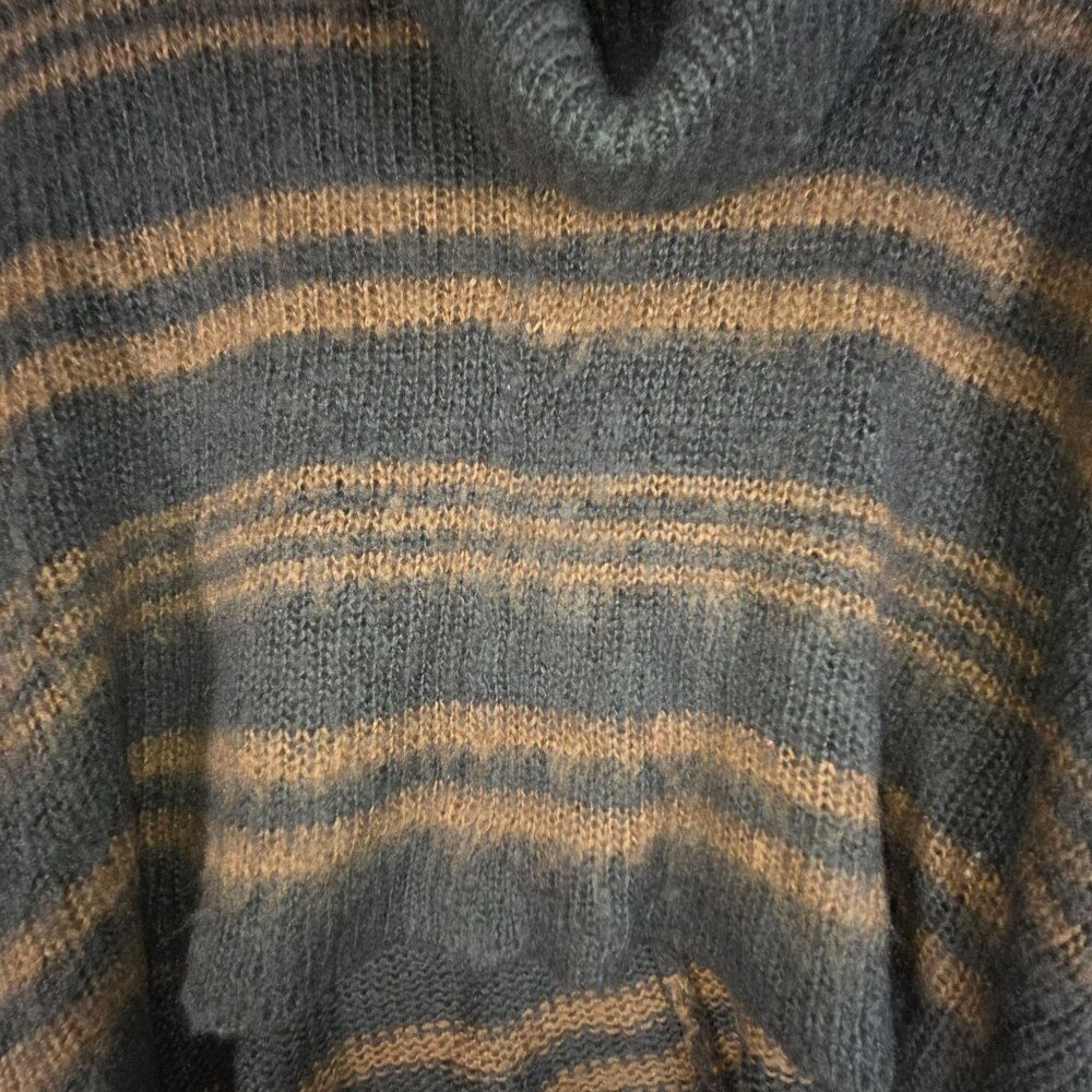 Anthropologie Wooden Ships Paola Buendia Cowl Neck Poncho Sweater Black Size S/M - Picture 4 of 8